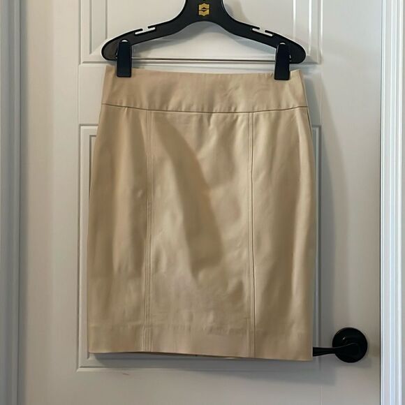 Per Se Tan Pencil Skirt - Picture 1 of 4